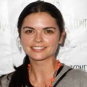 chef katie lee weight age birthday height real name notednames spouse bio husband dress contact family